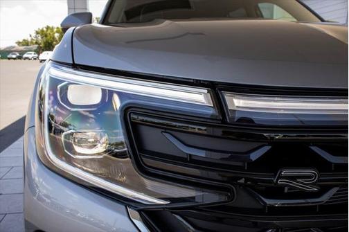 2025 Volkswagen Atlas 2.0T SEL Premium R-Line 4MOTION