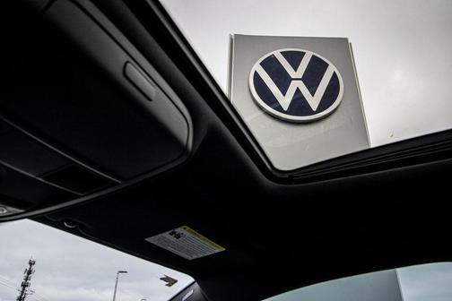 2018 Volkswagen Passat 3.6L V6 GT