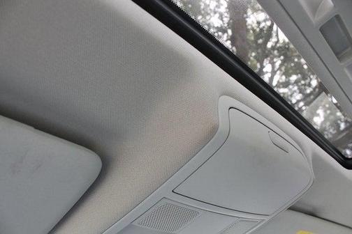 2012 Volkswagen Passat Base