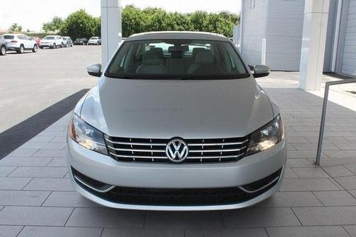 2012 Volkswagen Passat Base