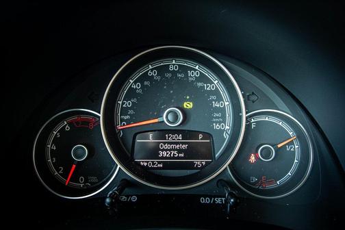 2019 Volkswagen Beetle 2.0T SE