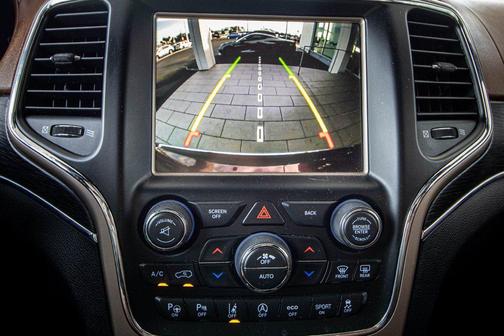 2017 Jeep Grand Cherokee Summit