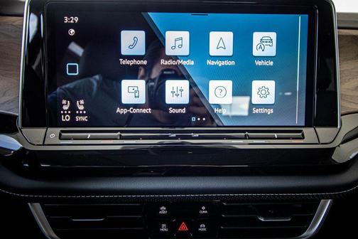 2026 Volkswagen Atlas 2.0T SE w/Technology 4MOTION