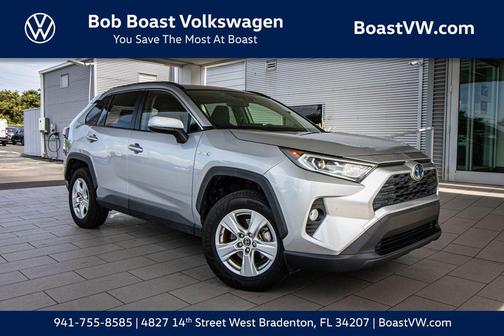 Silver Sky Metallic 2019 Toyota RAV4 Hybrid XLE