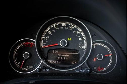 2018 Volkswagen Beetle 2.0T S