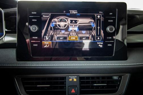 2026 Volkswagen Taos SE Black