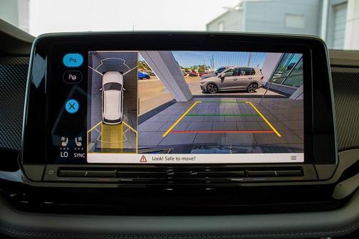 2025 Volkswagen Atlas Cross Sport 2.0T SEL Premium