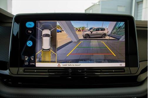 2025 Volkswagen Atlas Cross Sport 2.0T SEL Premium