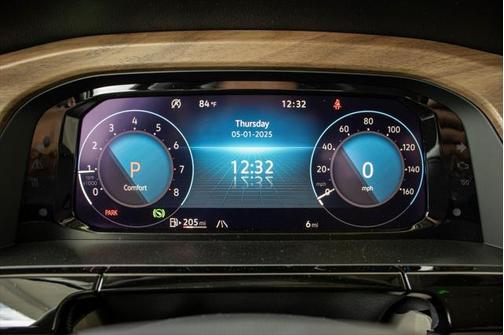 2025 Volkswagen Atlas 2.0T SE
