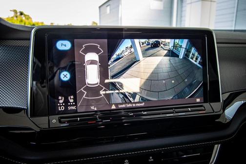 2024 Volkswagen Atlas Cross Sport 2.0T SEL