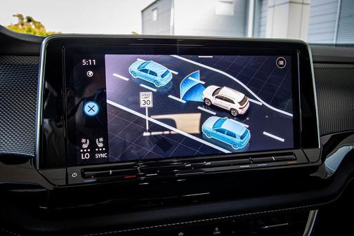 2024 Volkswagen Atlas Cross Sport 2.0T SEL