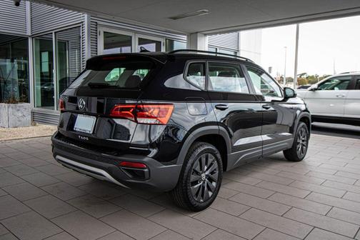 2024 Volkswagen Taos 1.5T S