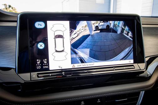 2026 Volkswagen Atlas Cross Sport 2.0T SE w/Technology 4MOTION