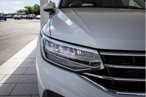 2024 Volkswagen Tiguan 2.0T S