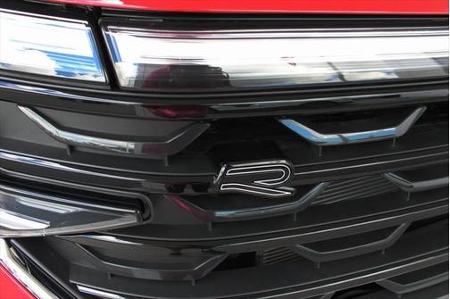 2025 Volkswagen Atlas 2.0T SEL Premium R-Line 4MOTION