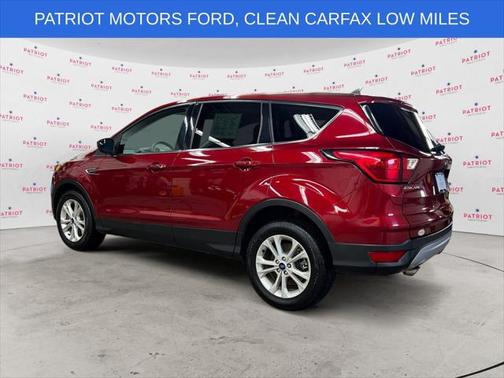 2019 Ford Escape SE
