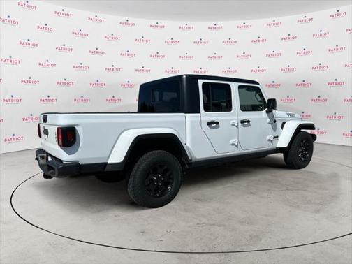 2021 Jeep Gladiator Willys 4x4