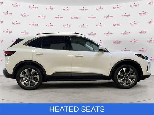 2025 Ford Escape Platinum