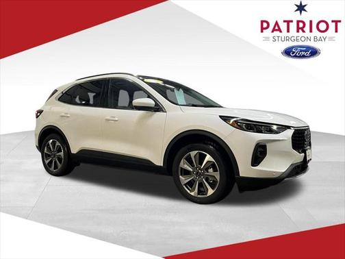 2025 Ford Escape Platinum