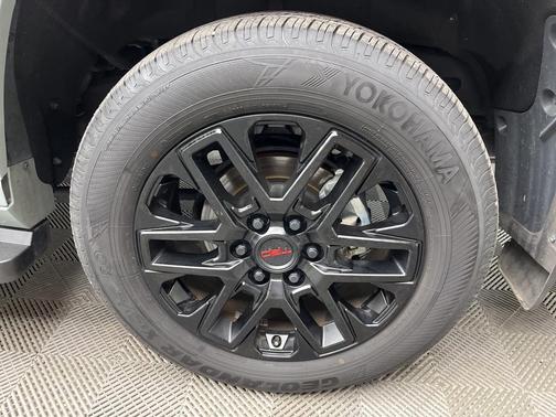 2025 Toyota Sequoia SR5