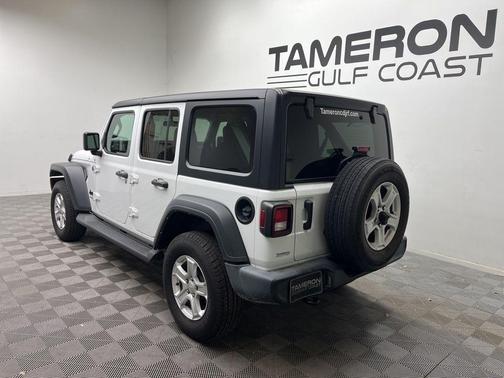 2022 Jeep Wrangler Unlimited Sport