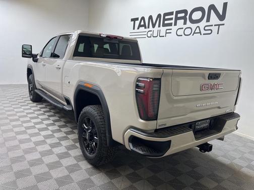 2026 GMC Sierra 2500 AT4