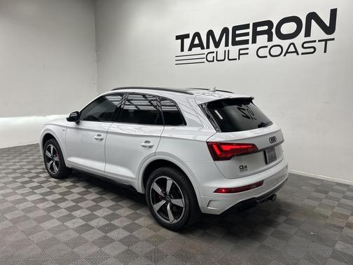 2024 Audi Q5 45 S line quattro Premium
