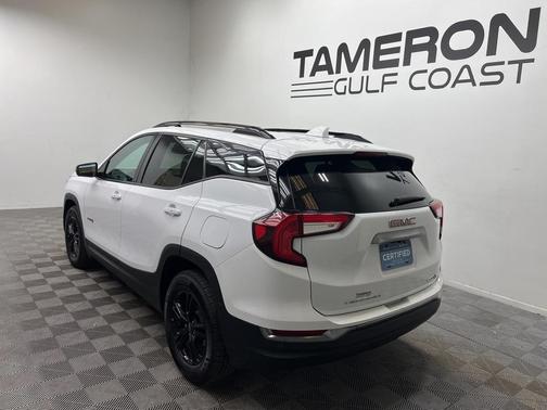 2023 GMC Terrain AT4