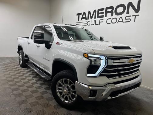 Summit White 2025 Chevrolet Silverado 2500 LTZ