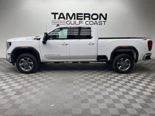2025 GMC Sierra 2500 SLE