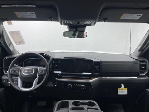 2025 GMC Sierra 2500 SLE