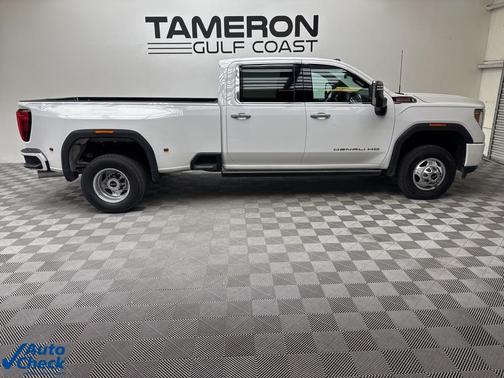 2023 GMC Sierra 3500 Denali