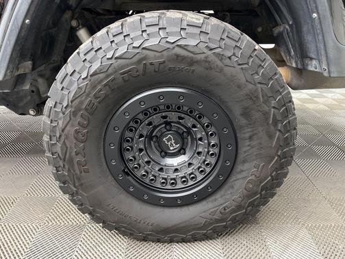 Black Clearcoat 2021 Jeep Gladiator Rubicon