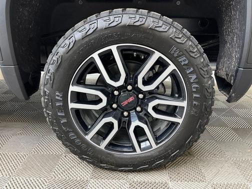 Dune 2026 GMC Sierra 1500 AT4
