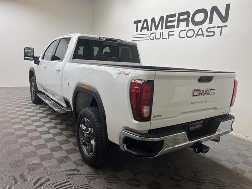 2025 GMC Sierra 2500 SLE