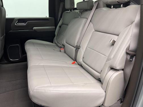 2026 GMC Sierra 2500 SLT