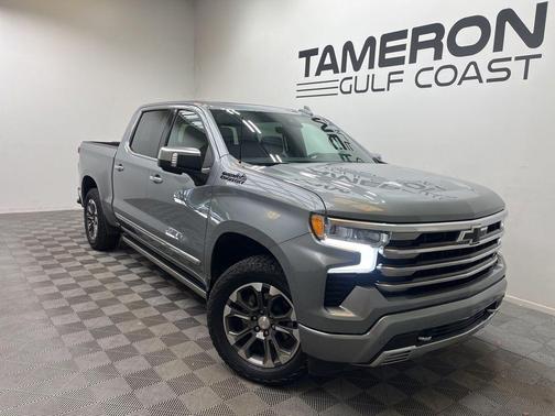 Sterling Gray Metallic 2025 Chevrolet Silverado 1500 High Country