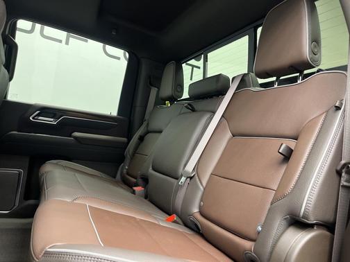 2025 GMC Sierra 2500 Denali