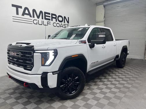 2026 GMC Sierra 2500 AT4