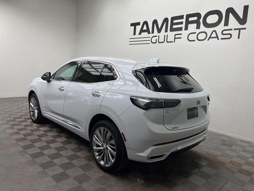 White Tri-Coat 2026 Buick Envision Avenir