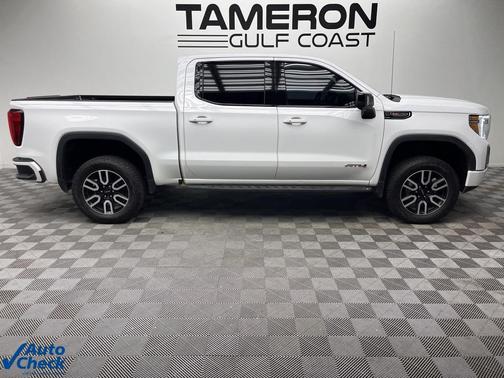 2022 GMC Sierra 1500 Limited AT4