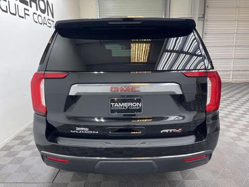 2021 GMC Yukon AT4