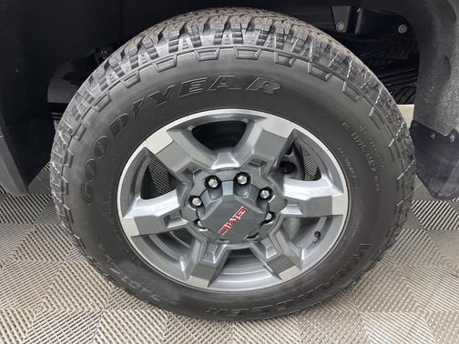 2026 GMC Sierra 2500 SLT