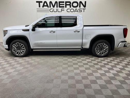 Glacier White 2026 GMC Sierra 1500 Denali Ultimate
