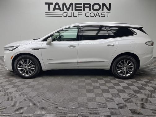 2022 Buick Enclave Avenir