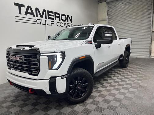 2026 GMC Sierra 2500 AT4