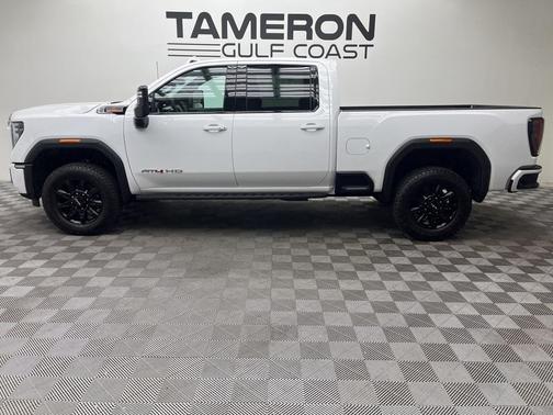 2026 GMC Sierra 2500 AT4