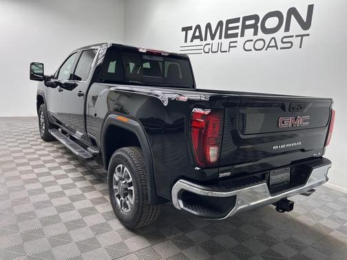 2026 GMC Sierra 2500 SLE