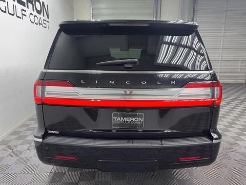 2020 Lincoln Navigator L Reserve