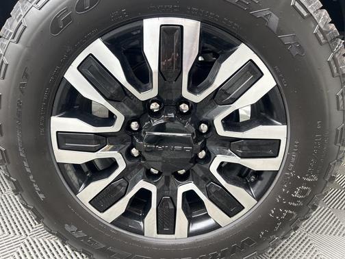 2025 GMC Sierra 2500 Denali Ultimate